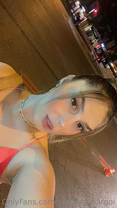 Buenas noches mis amores, subí contenido muy atrevido para v..