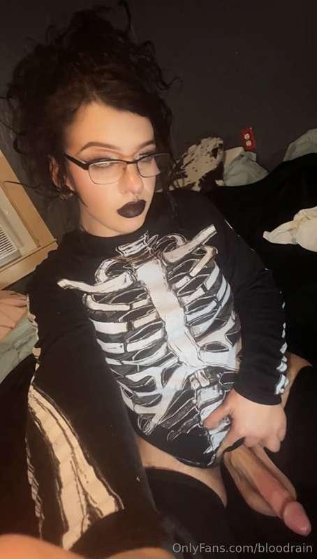 I think this skeleton shirt really does a great job at showi..