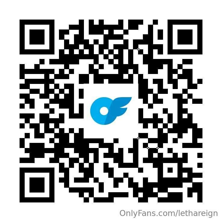 Got my QR Code! Please share it anywhere you can! Xoxo 💋
