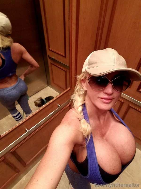 Love to take pics with a mirror