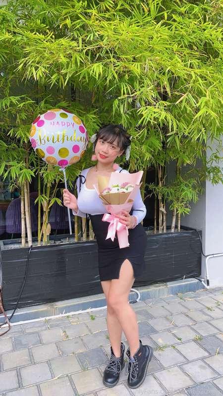 Happy birthday to me ❤️🎁 
Thanks for the unwavering support ..