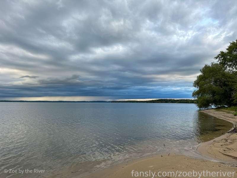 zoebytheriver image #7