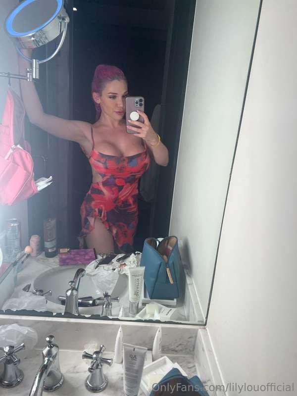 Im releasing 𝟐.𝟐 HOURS of my HOTTEST B/G Sex Tapes for $3 EA..