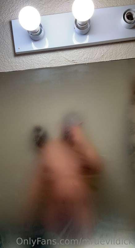 Quick shower pics 🤪