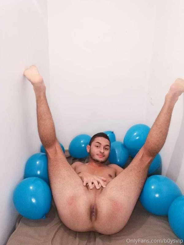I hope with my ass open the best of, 2021 .. New year .. new..