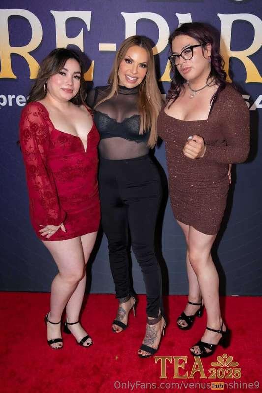 Want to extend the Birthday wishes to Foxxy! 🎉Yall better st..