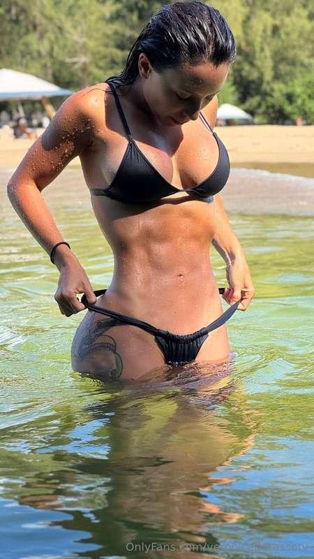 showing up for my future self every day feels so good 😋