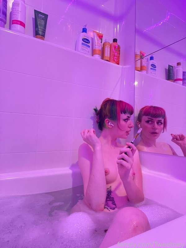 tweetney image #21