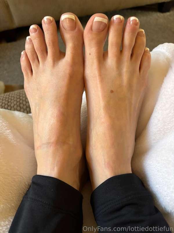 I don’t normally post my feet anymore. But I wanted to show ..