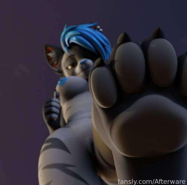 Into paws? Lick 👀