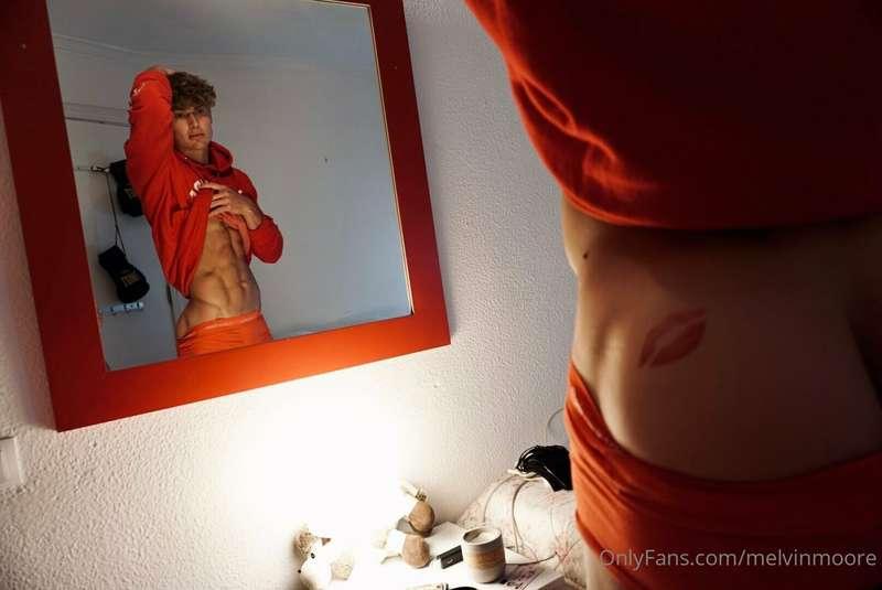 Kiss my ass 💋