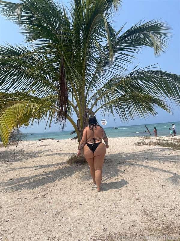 would you follow me anywhere?

#nudes #sextapes #sexting #videocalls #pussy #brunette 
