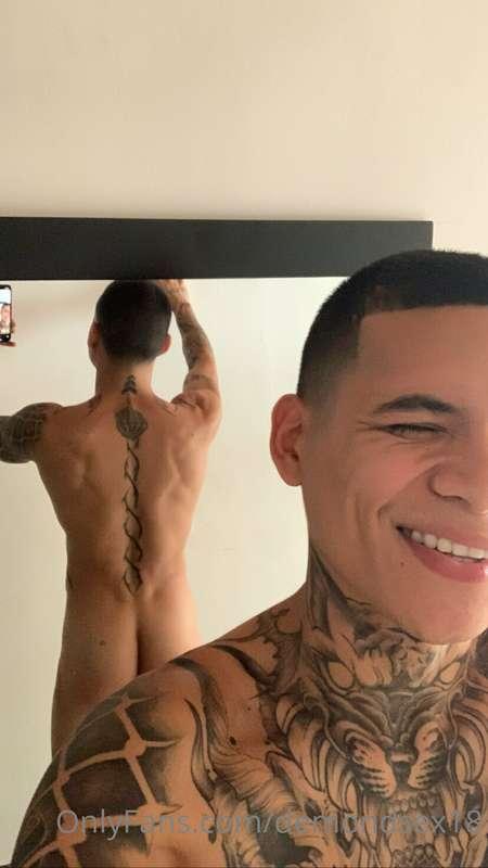 Buen día 🌞 🍑👅😛
