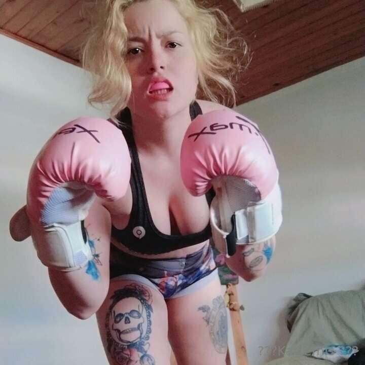 I kick Your ass 🥊
