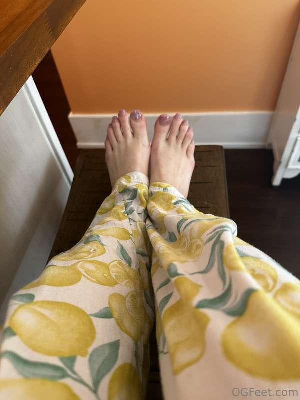 How do you like your feet? 😜