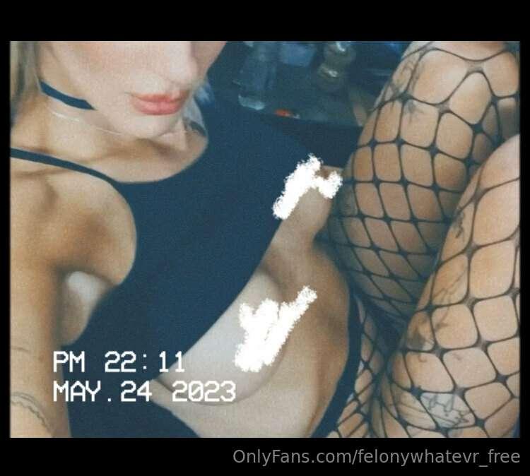 After 3 buzzballs & some rap, I start to feel freaky so I sl..
