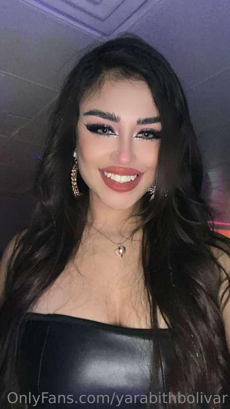 Happy new year🎉😍 
✨The more you support my content and my ac..