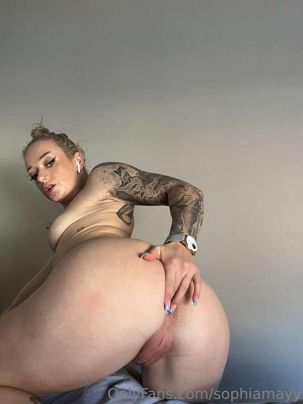 Been craving having both my holes filled. Do you think I sho..