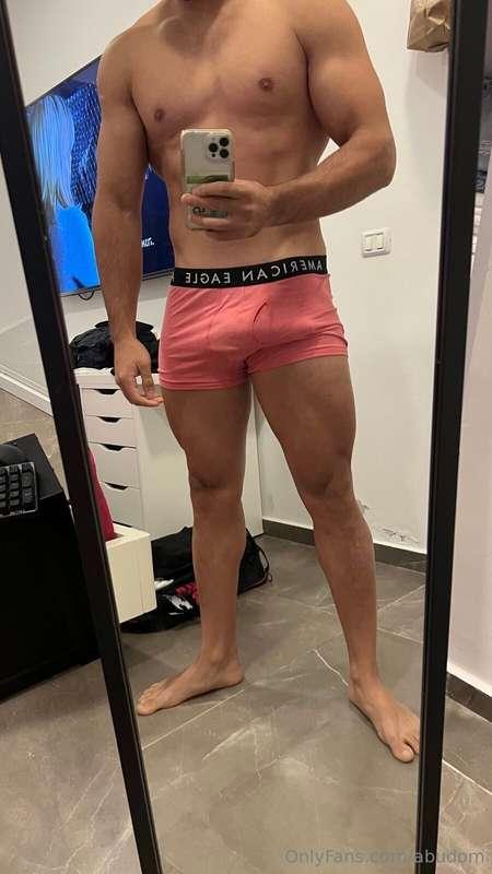 I SHOULD HIT YOU WITH THAT BULGE 😜