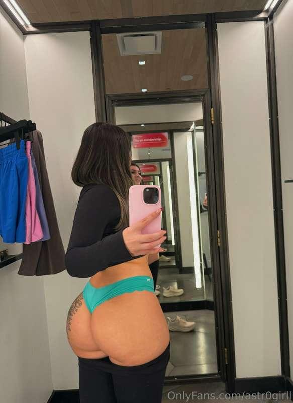 can we sneak a quickie in the dressing room? 🫣