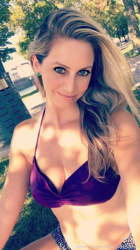 TGIF everyone 🥰