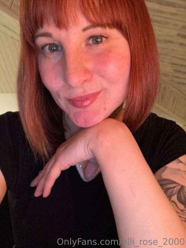 So ihr lieben um 22uhr geht es los, mein erster Live Stream!..