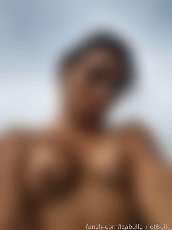 izabella_notbella image #3