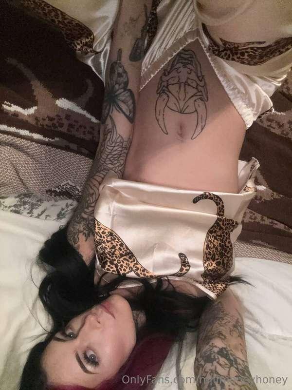 DM me 💋