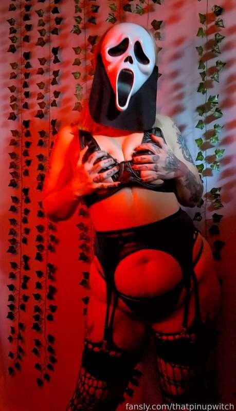 thatpinupwitch image #1