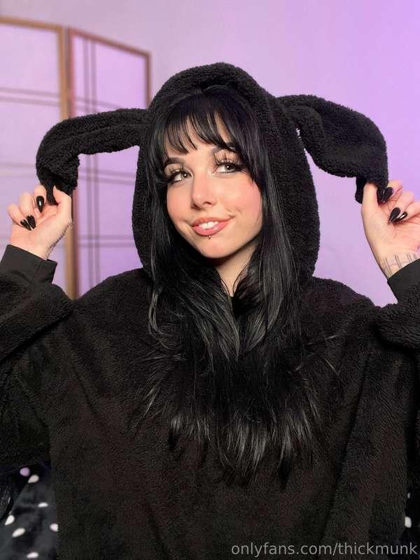 cute and innocent … unless? >:D

𝓈𝑒𝒶𝓇𝒸𝒽 “nyx” 𝒻𝑜𝓇 𝓂𝑜𝓇𝑒 𝑜𝒻 𝓉𝒽..