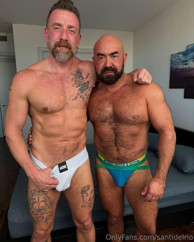 santidelrio image #4