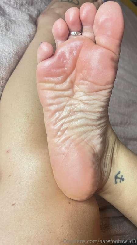 barefootnwild3 image #1