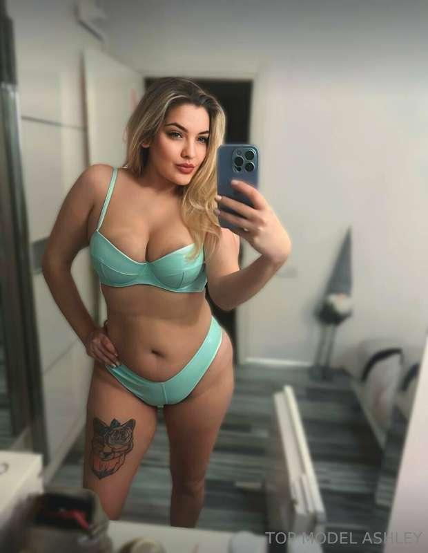 @marymii
Free subscribe ✅
This @marymii wanna feel you insid..