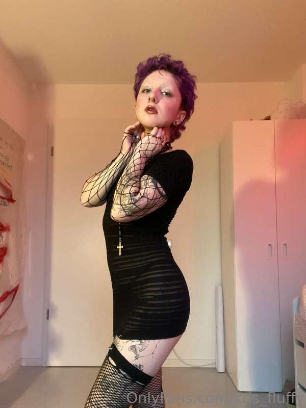 Did you know that every girl should have a little black dres..
