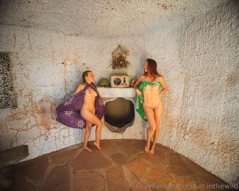 this was so silly... apparently there is this Flintstone vil..