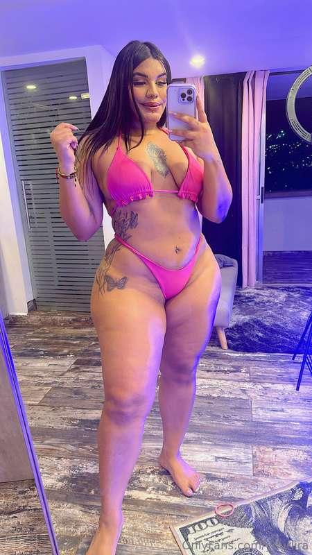 I'm not medium hot I'm extra spicy 🌶️🫢