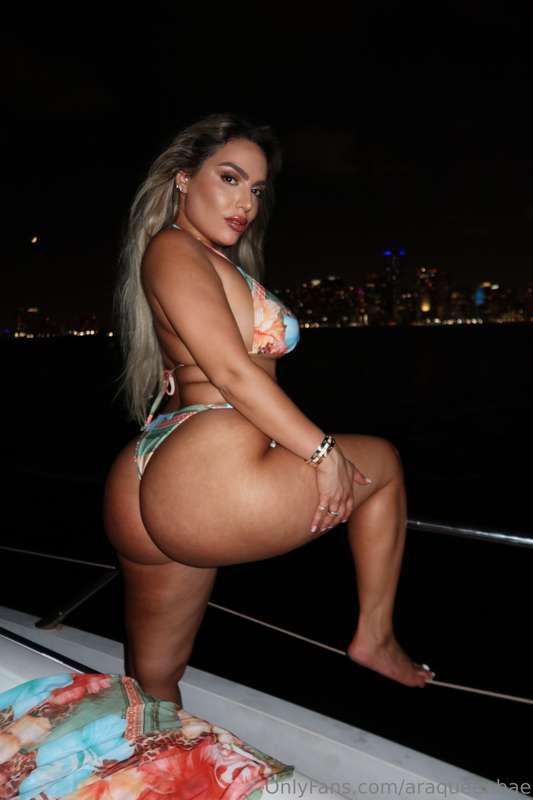 👑 VIP Only 👑 I’ve been keeping this one tucked away… ready t..