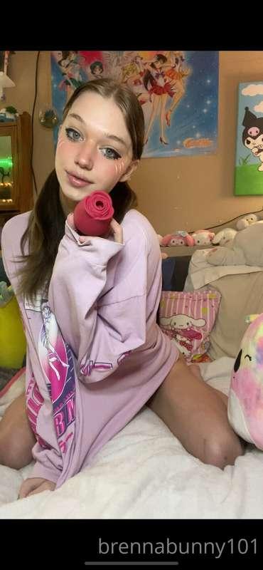 brennabunny101 image #0