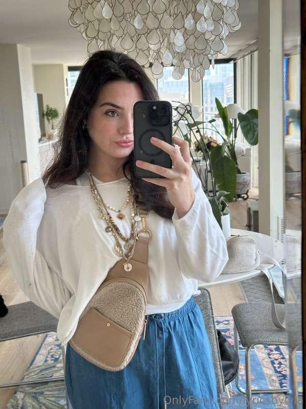 running errands but make it cute ❤️