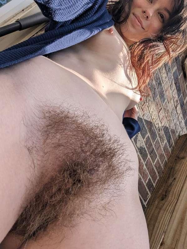 caught you staring... but don't worry, i don't mind 😘Find th..