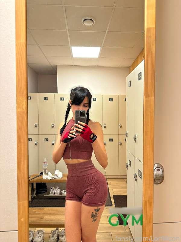 lorimoon image #0