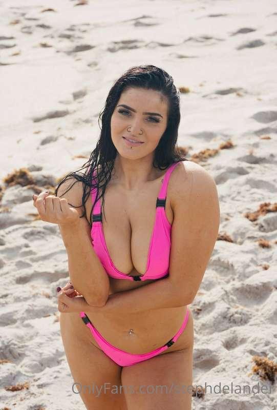 There's just something about a hot pink bikini...