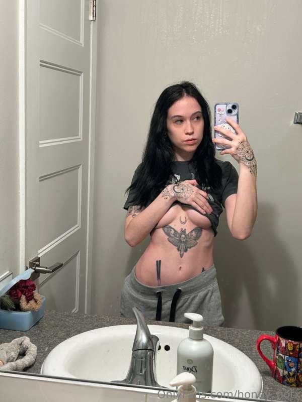 I love the lighting in my bathroom