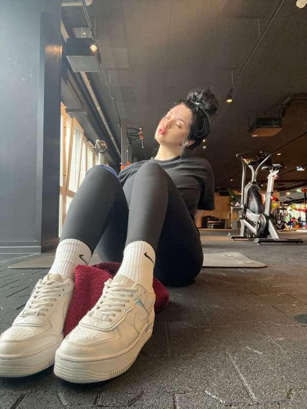 I love working out at the gym. 🏃‍♀️Everything here is imbued..