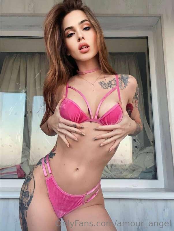 HORNY COLLEGE GIRL @cleo_dreamme WILL FULL ALL OF YOUR DIRTY..