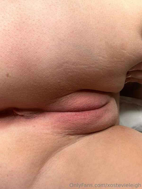 Squishy pussy come lick? 🙊