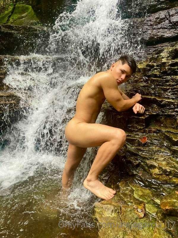 Buenos días 😈🔥😘 @brad2307