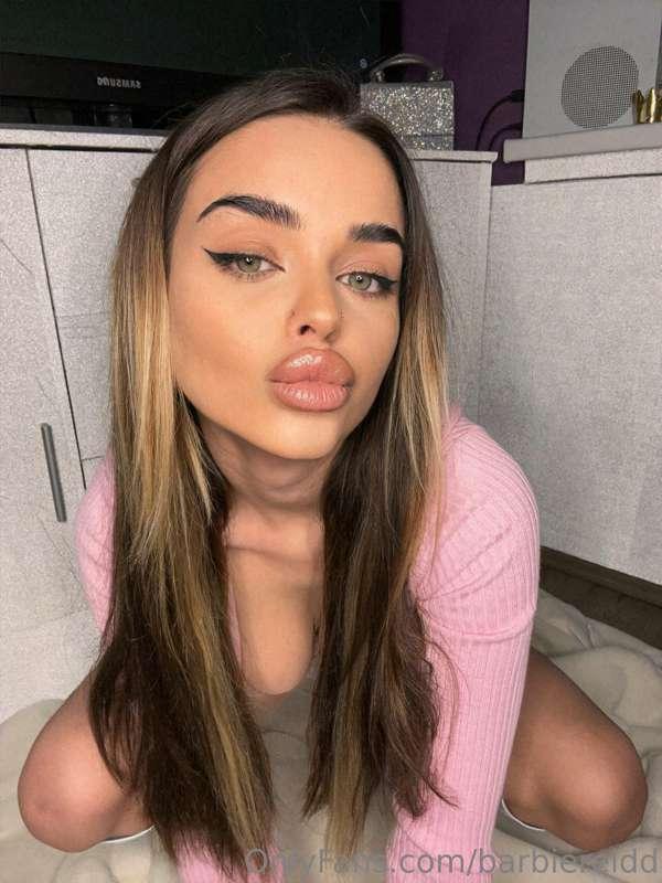 ### I'm ready to give you all my kisses and spread them all ..