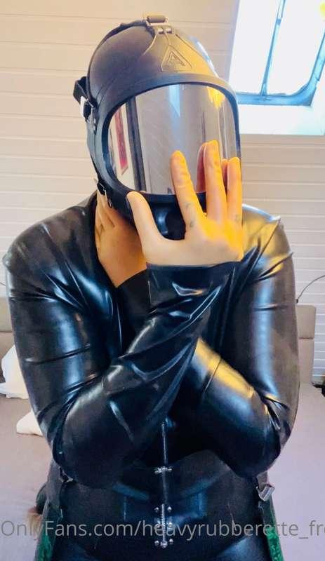 heavyrubberette_free image #0