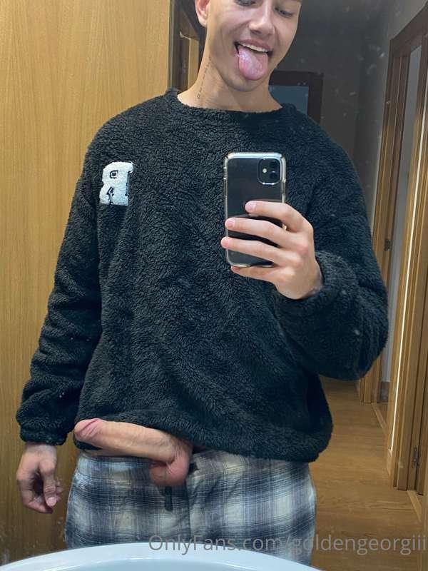 Quien quiere empezar el dia con esto en la boca ? 😏🤪👅💦